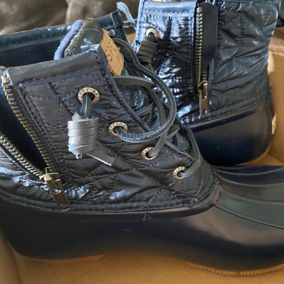 Sperry boots - Picture 2 of 5